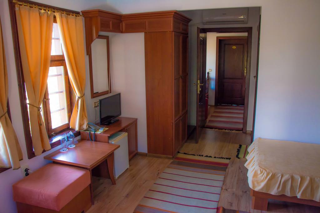 Alexandrov'S Houses Hotel Zlatograd Exterior foto